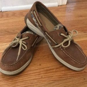 Sperry boat shoes